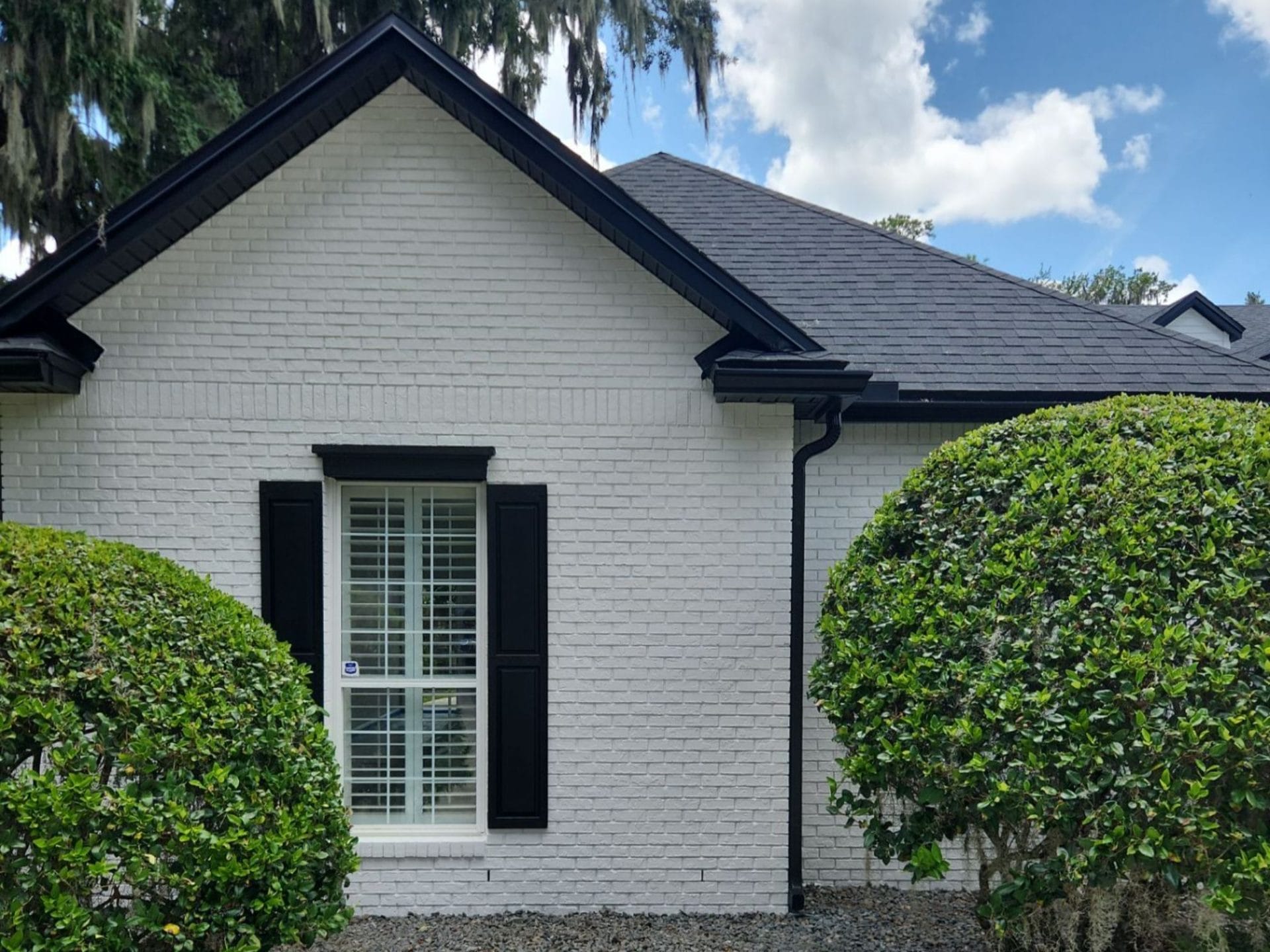 Resiential & Commercial Exterior Painting